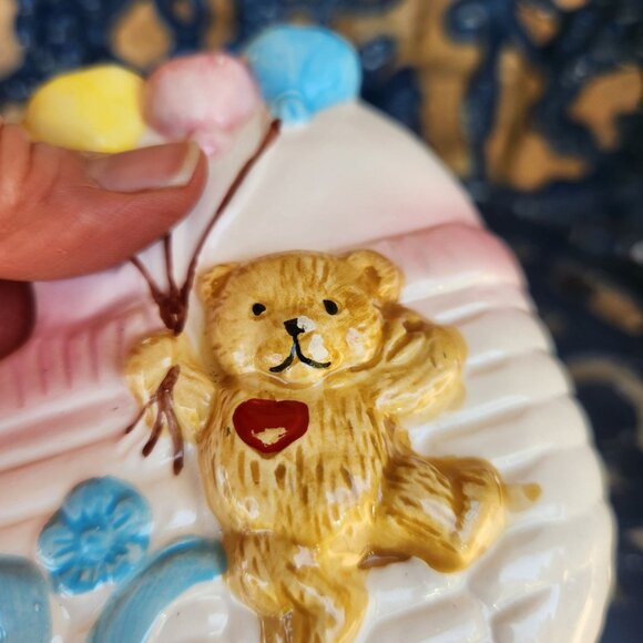 Vintage Ceramic Baby Carriage Planter With Teddy & Balloons - Picture 7 of 11